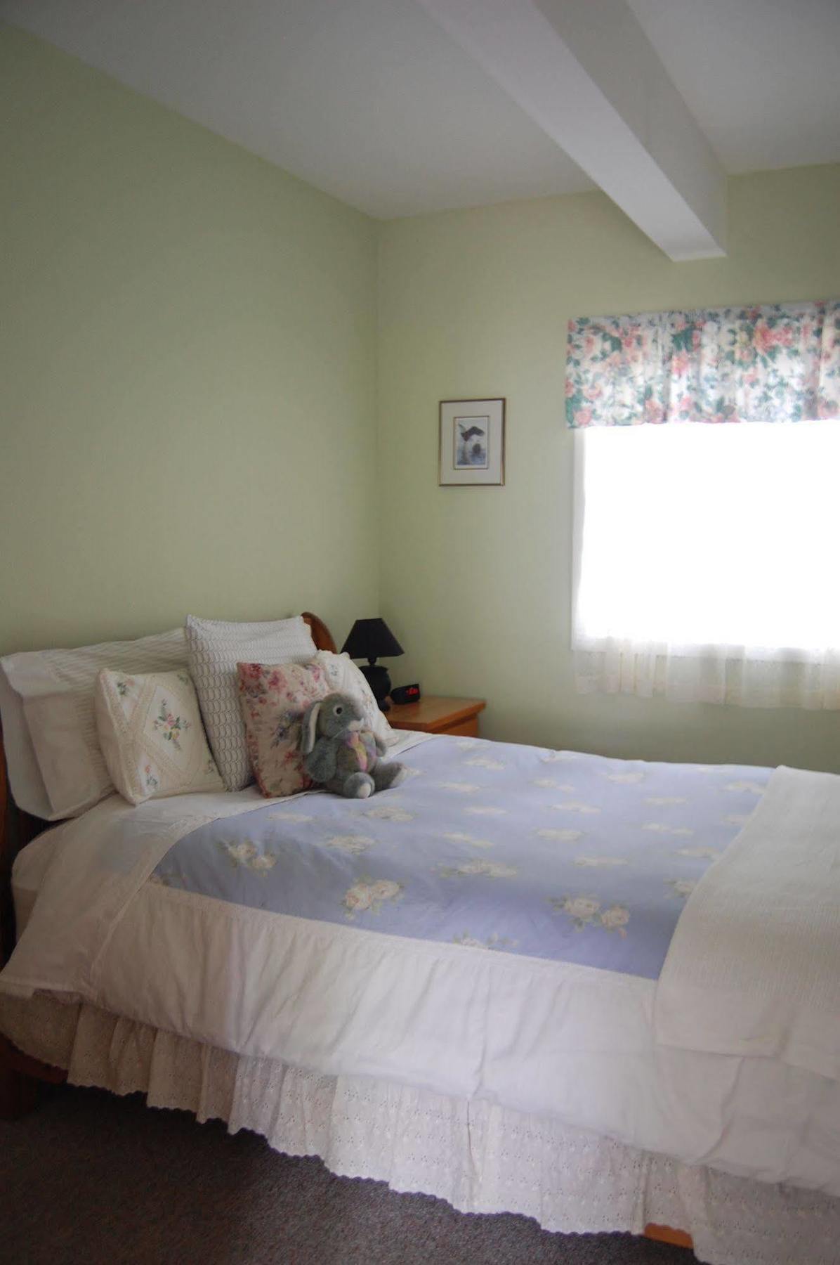 Belle Neige Suites: Whistler Esterno foto